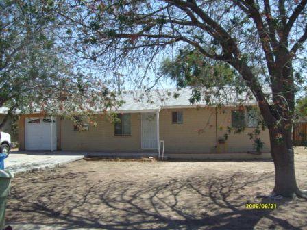 7 West Harwell Rd., Unit Q Phoenix, AZ 85041 - Photo 1 of 16 Front of House