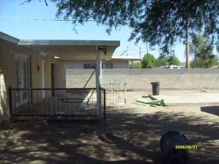 7 West Harwell Rd., Unit Q Phoenix, AZ 85041 - Photo 3 of 16 Backyard