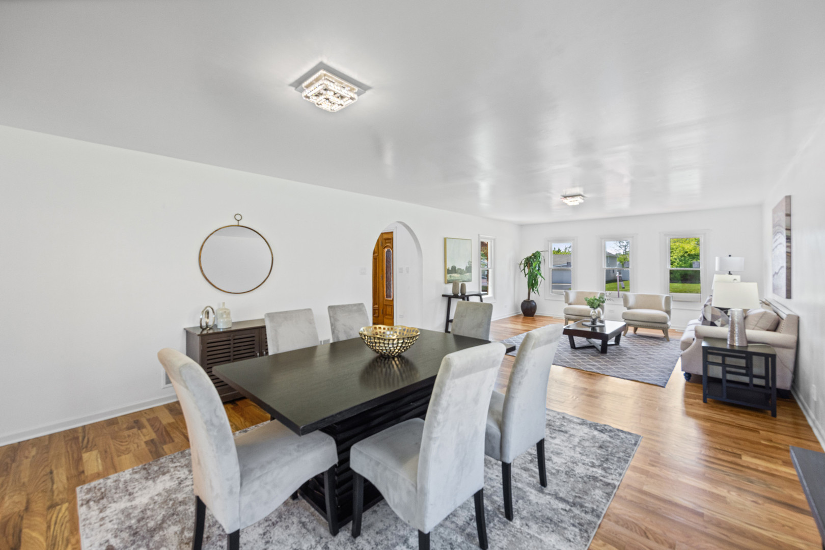 725 Eighth Avenue Addison, IL 60101 - Photo 4 of 20