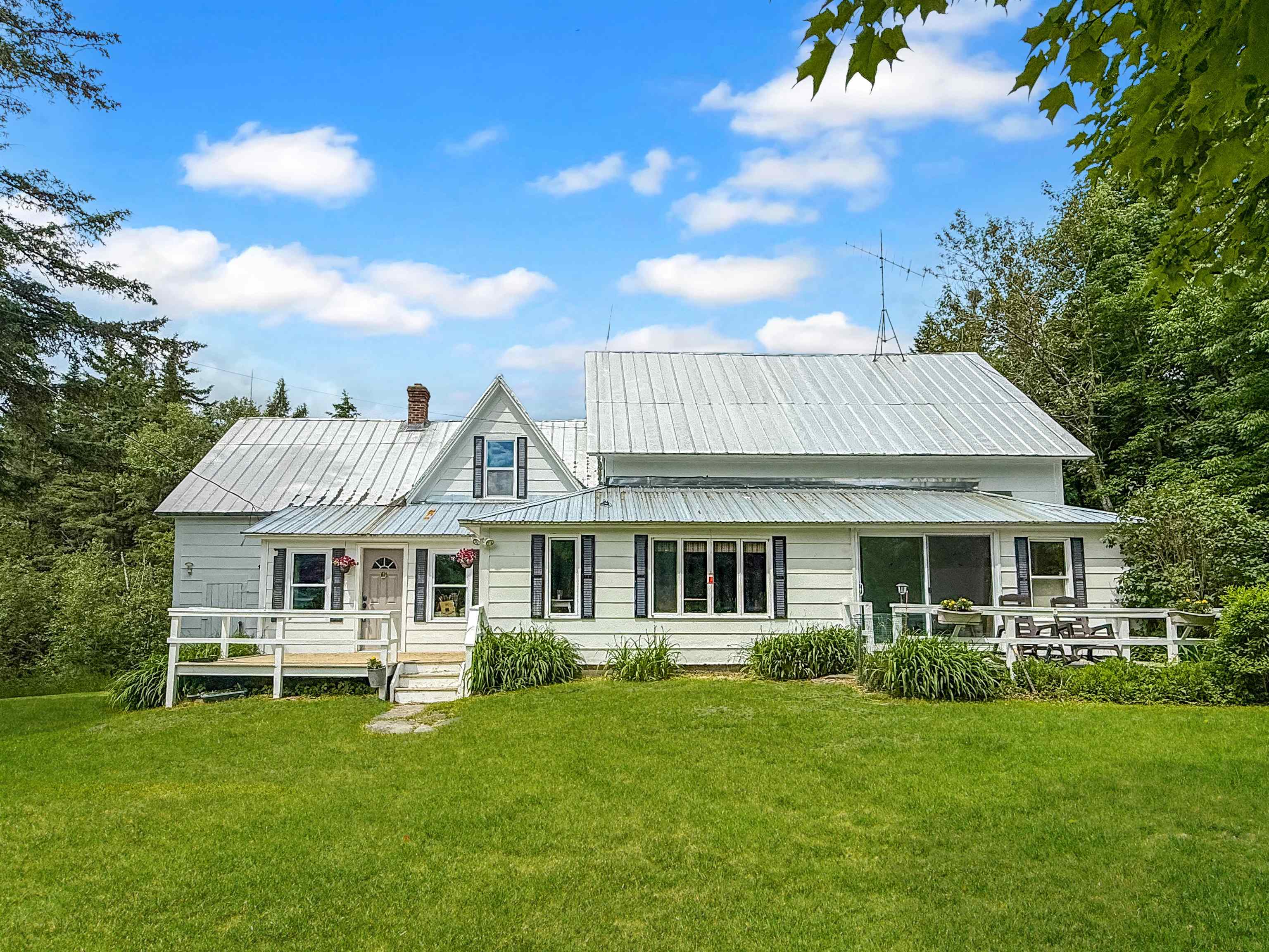126 Gray Road Columbia, NH 03576 - Photo 43 of 59