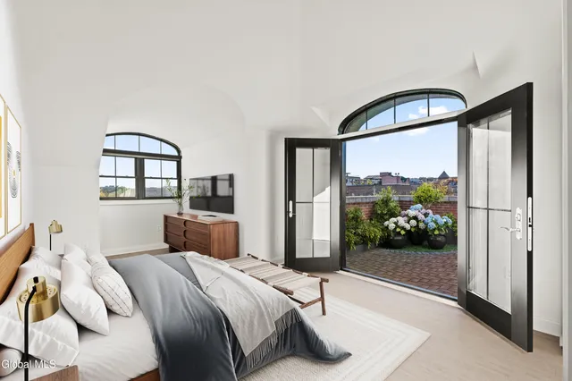 $1,395,000 | 30 Lake Avenue, Unit PH 404, Saratoga Springs, NY 12866