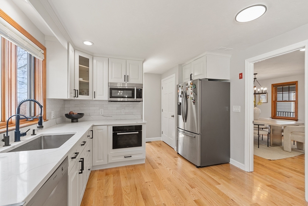 933 Liberty Square Road Boxborough, MA 01719 - Photo 14 of 42