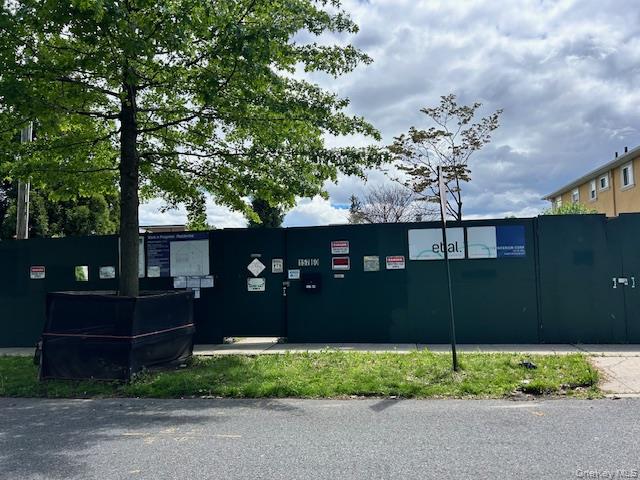 157-60 12th Road Queens, NY 11357 - Photo 2 of 10 a front view of a house