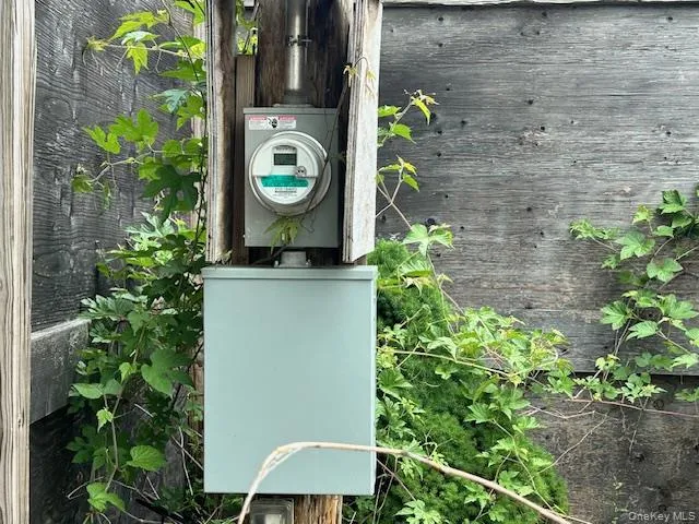 $1,300,000 | 157-60 12th Road | Beechhurst