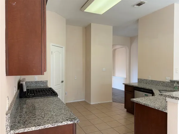 $2,100 | 11501 Knapple Cove, Manor, TX 78653
