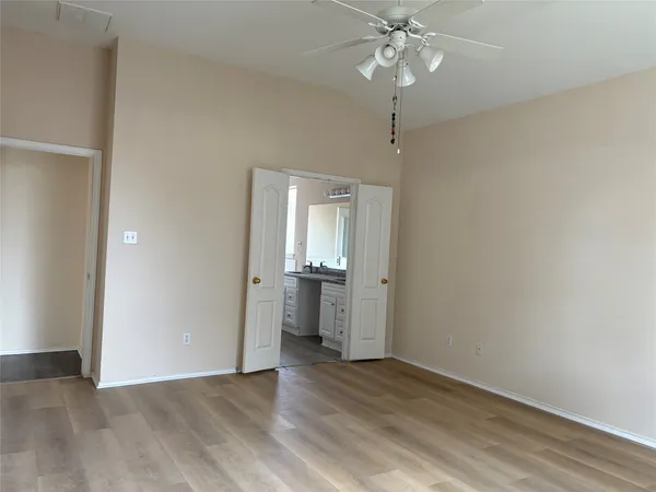 $2,100 | 11501 Knapple Cove, Manor, TX 78653