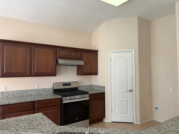 $2,100 | 11501 Knapple Cove, Manor, TX 78653