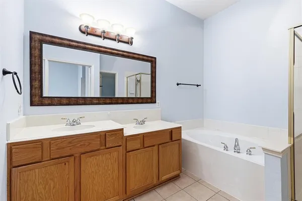 $2,350 | 6803 Woodcrest Lane, Sachse, TX 75048