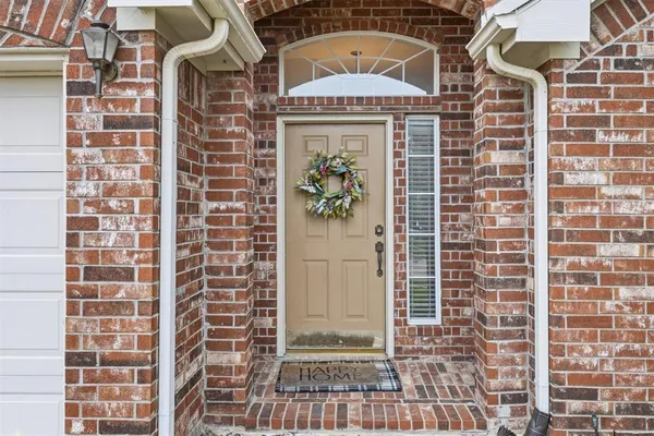 $2,350 | 6803 Woodcrest Lane, Sachse, TX 75048