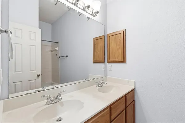 $2,350 | 6803 Woodcrest Lane, Sachse, TX 75048