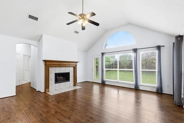 $2,350 | 6803 Woodcrest Lane, Sachse, TX 75048