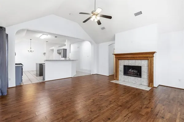 $2,350 | 6803 Woodcrest Lane, Sachse, TX 75048
