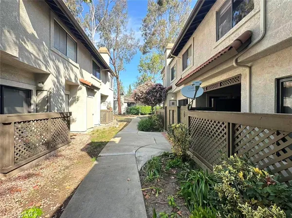 a view of a pathway of a building