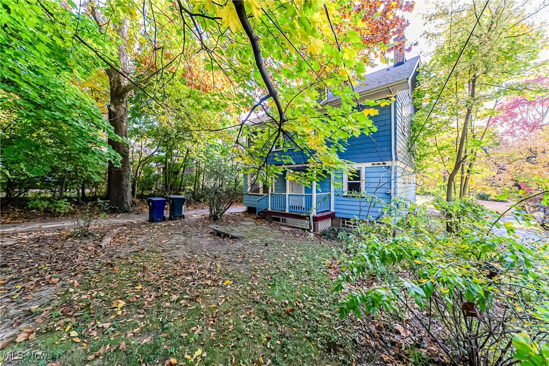 1685 Cumberland Road Cleveland, OH 44118 - Photo 34 of 41
