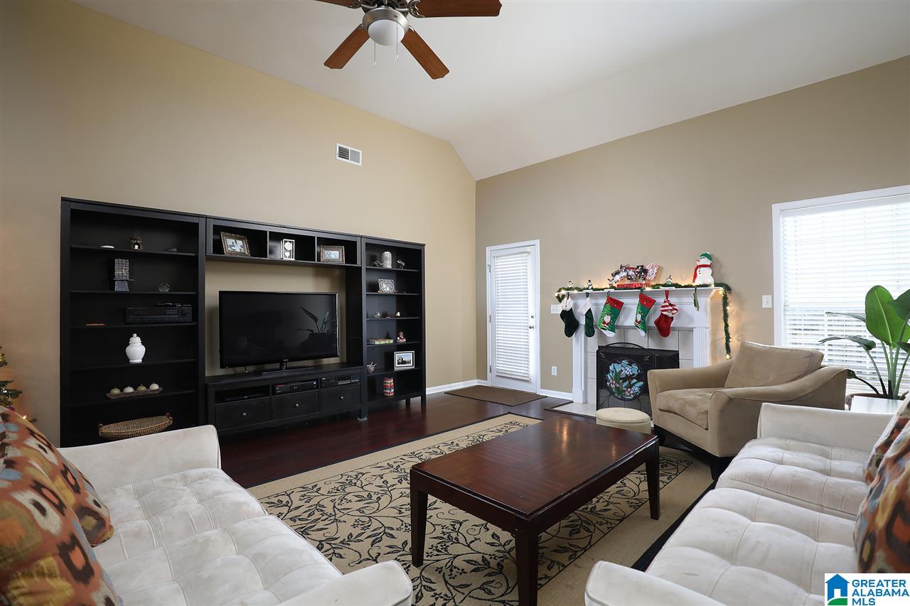 5144 Overlook Circle Bessemer, AL 35022 - Photo 7 of 27