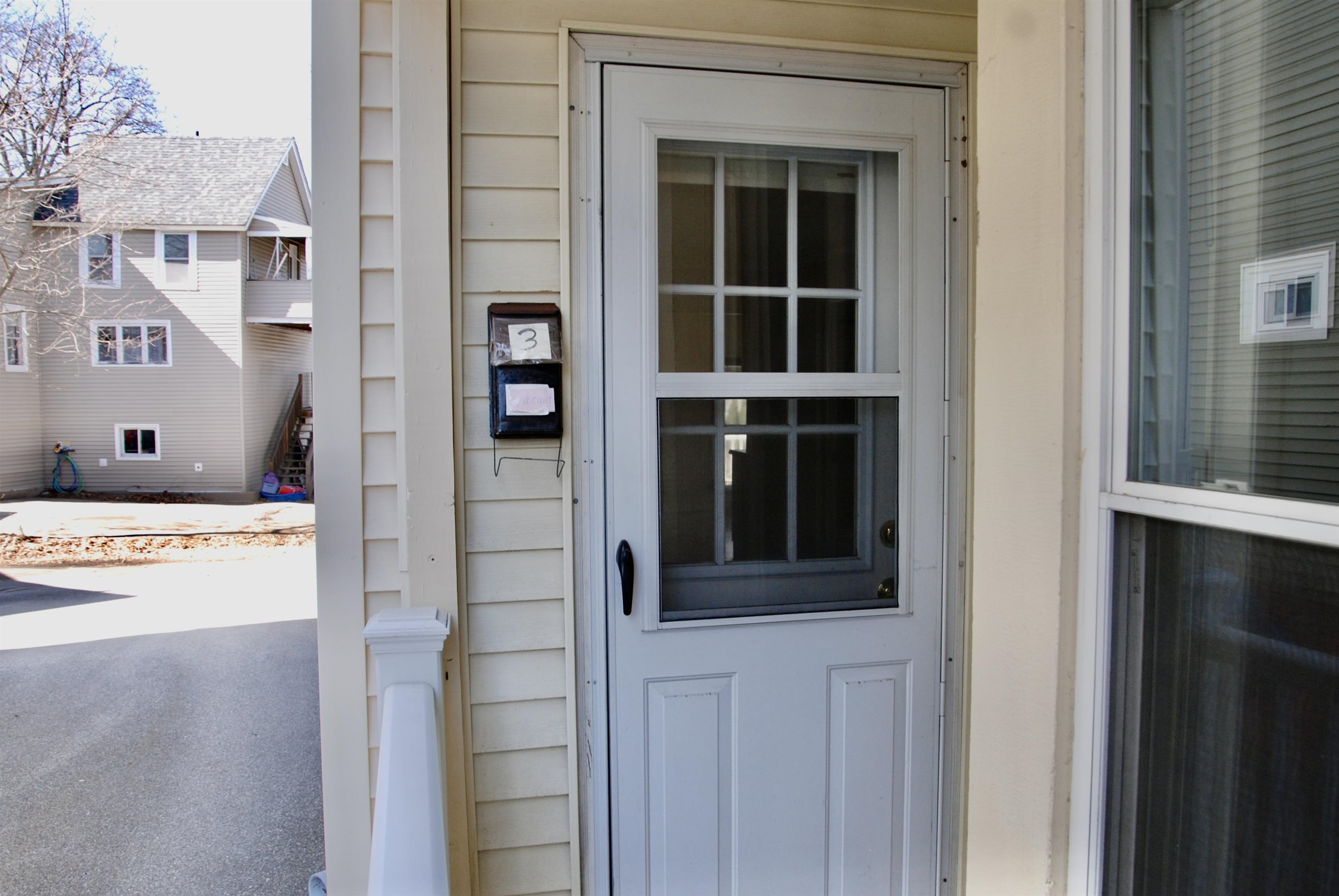 48 Centre Street Concord, NH 03301 - Photo 2 of 19