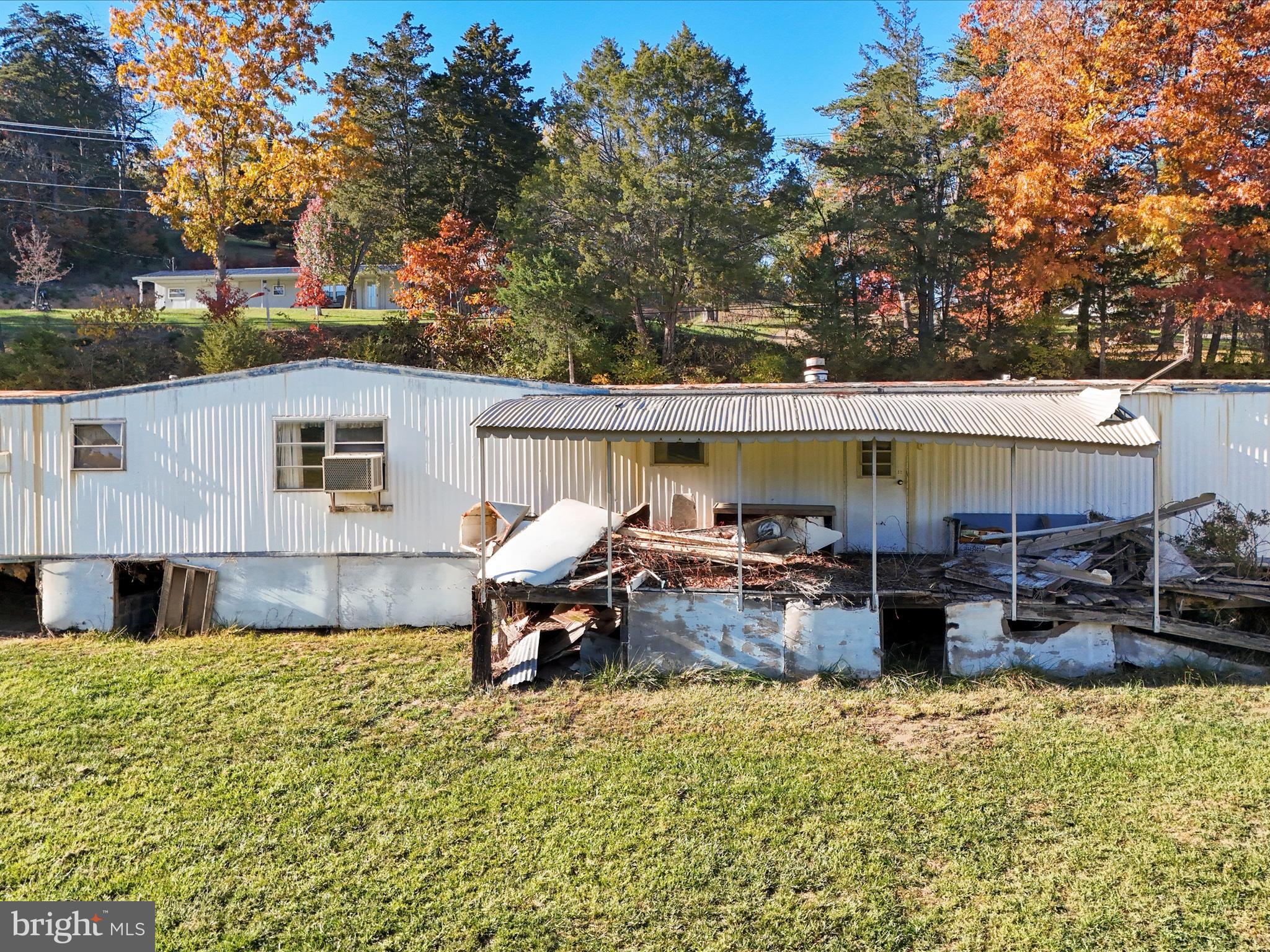 14075 Hollow Road Hancock, MD 21750 - Photo 3 of 13 Gallery Image 3