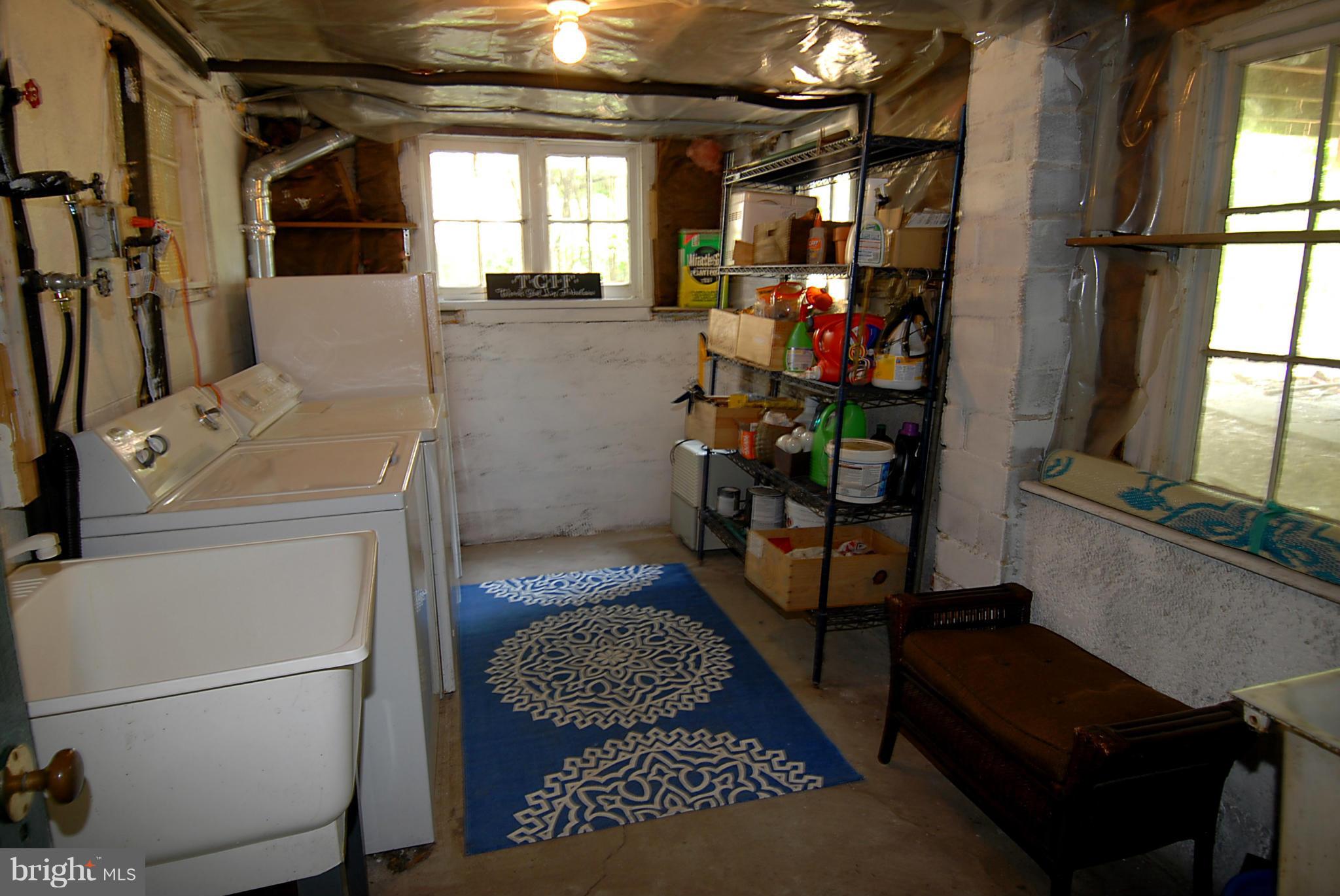 1421 Foxhall Road Northwest Washington, DC 20007 - Photo 23 of 29 Interior (General)