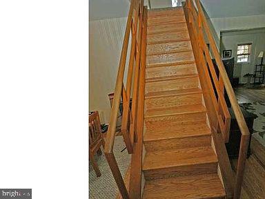 8446 Chippewa Road Philadelphia, PA 19128 - Photo 13 of 25