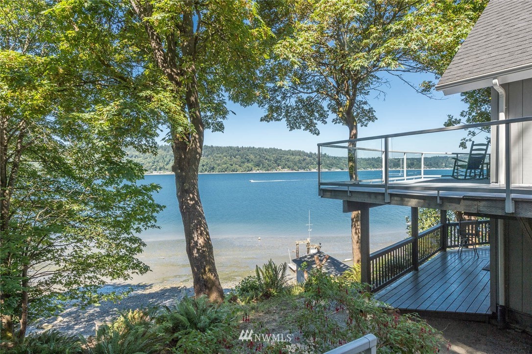 26905 Hake Road Southwest Vashon, WA 98070 - Photo 1 of 24 Gallery Image 1