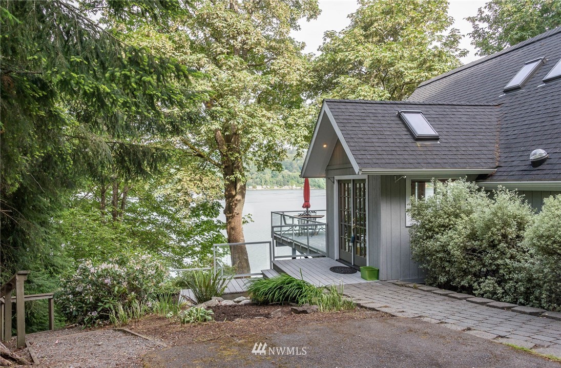 26905 Hake Road Southwest Vashon, WA 98070 - Photo 23 of 24 Gallery Image 23