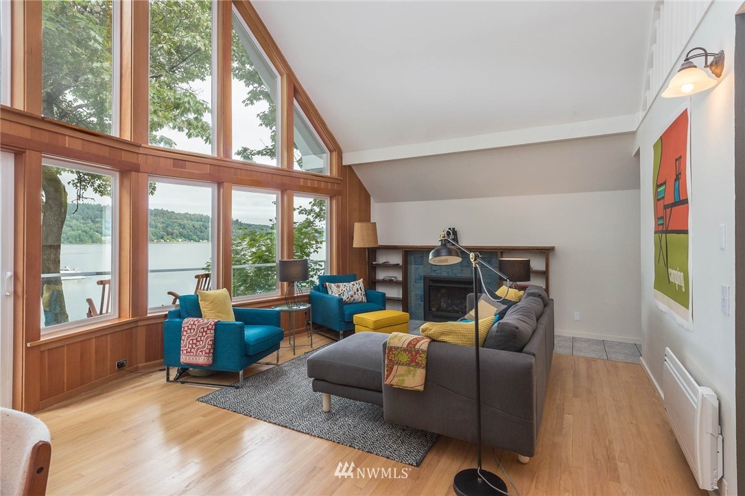 26905 Hake Road Southwest Vashon, WA 98070 - Photo 6 of 24 Gallery Image 6
