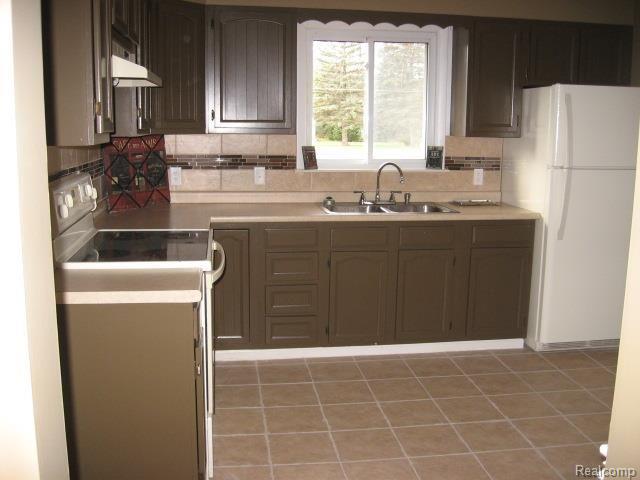 9108 North Seymour Road Flushing, MI 48433 - Photo 15 of 25 IMG_3006.jpg