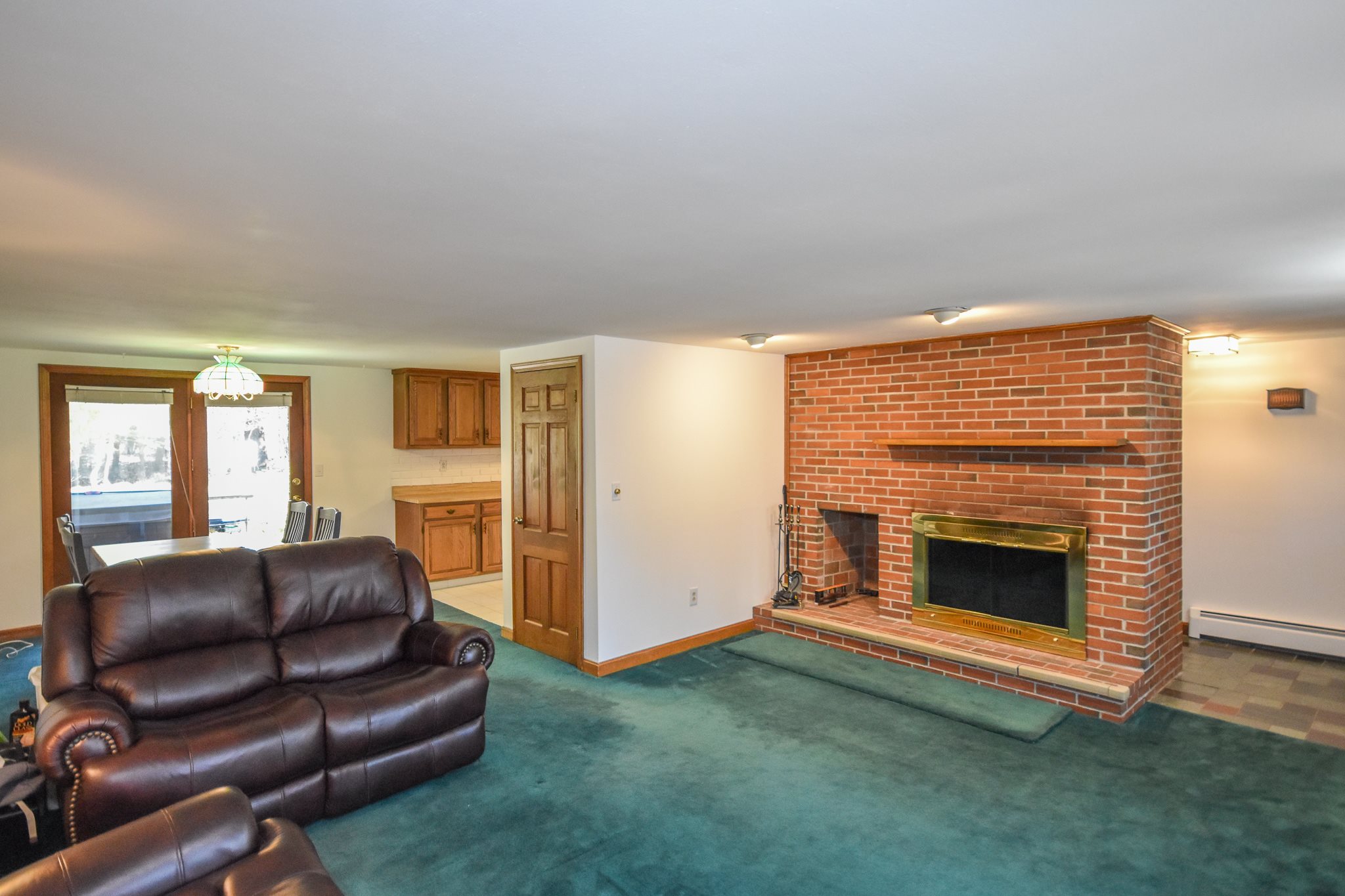 137 Old Rochester Road Somersworth, NH 03878 - Photo 3 of 32