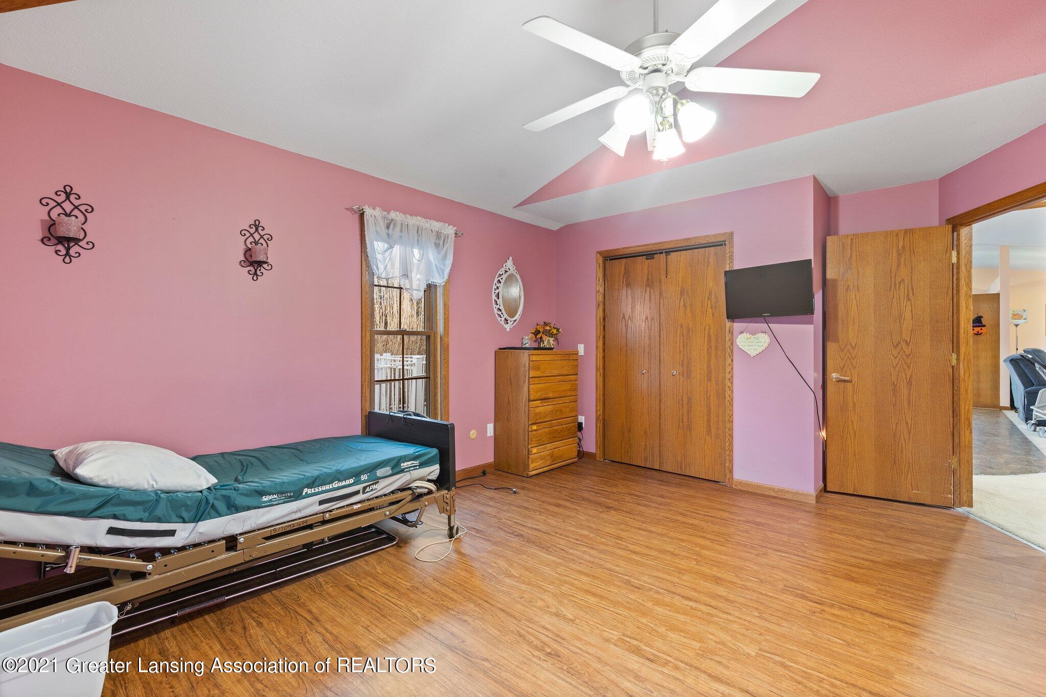 629 Meachem Road Battle Creek, MI 49017 - Photo 22 of 58 22-web-or-mls-1P6A9626