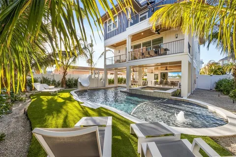 $4,475,000 | 150 Grant Drive, Sarasota, FL 34236