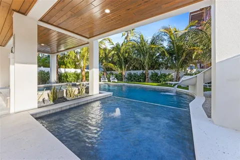$4,475,000 | 150 Grant Drive, Sarasota, FL 34236