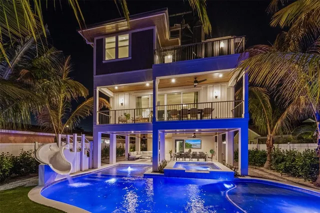 $4,475,000 | 150 Grant Drive, Sarasota, FL 34236