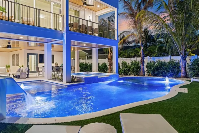 $4,475,000 | 150 Grant Drive, Sarasota, FL 34236