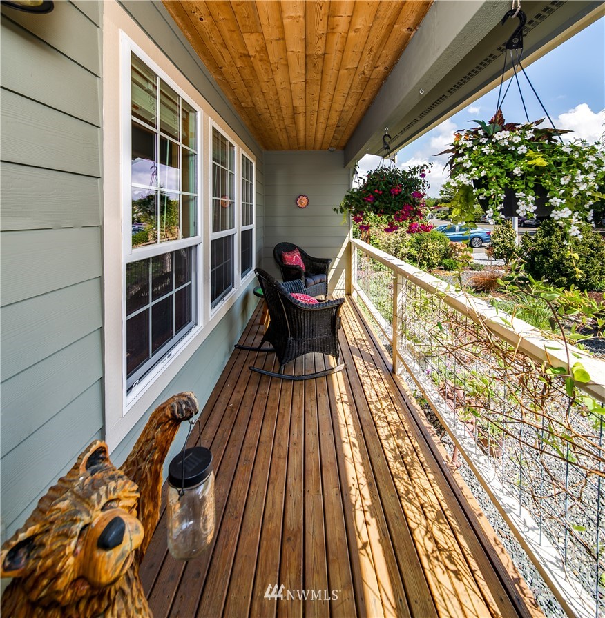 8195 Comox Road Blaine, WA 98230 - Photo 5 of 40 Gallery Image 5