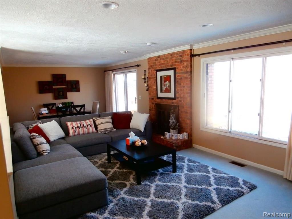 37642 Eight Mile Road Farmington Hills, MI 48167 - Photo 9 of 25