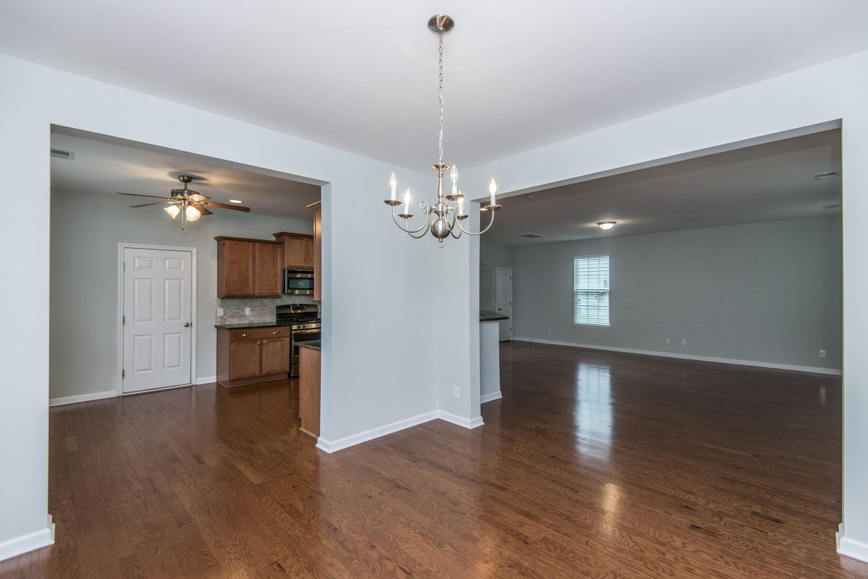 149 Hickory Ridge Way Summerville, SC 29483 - Photo 12 of 40 _DSC0227