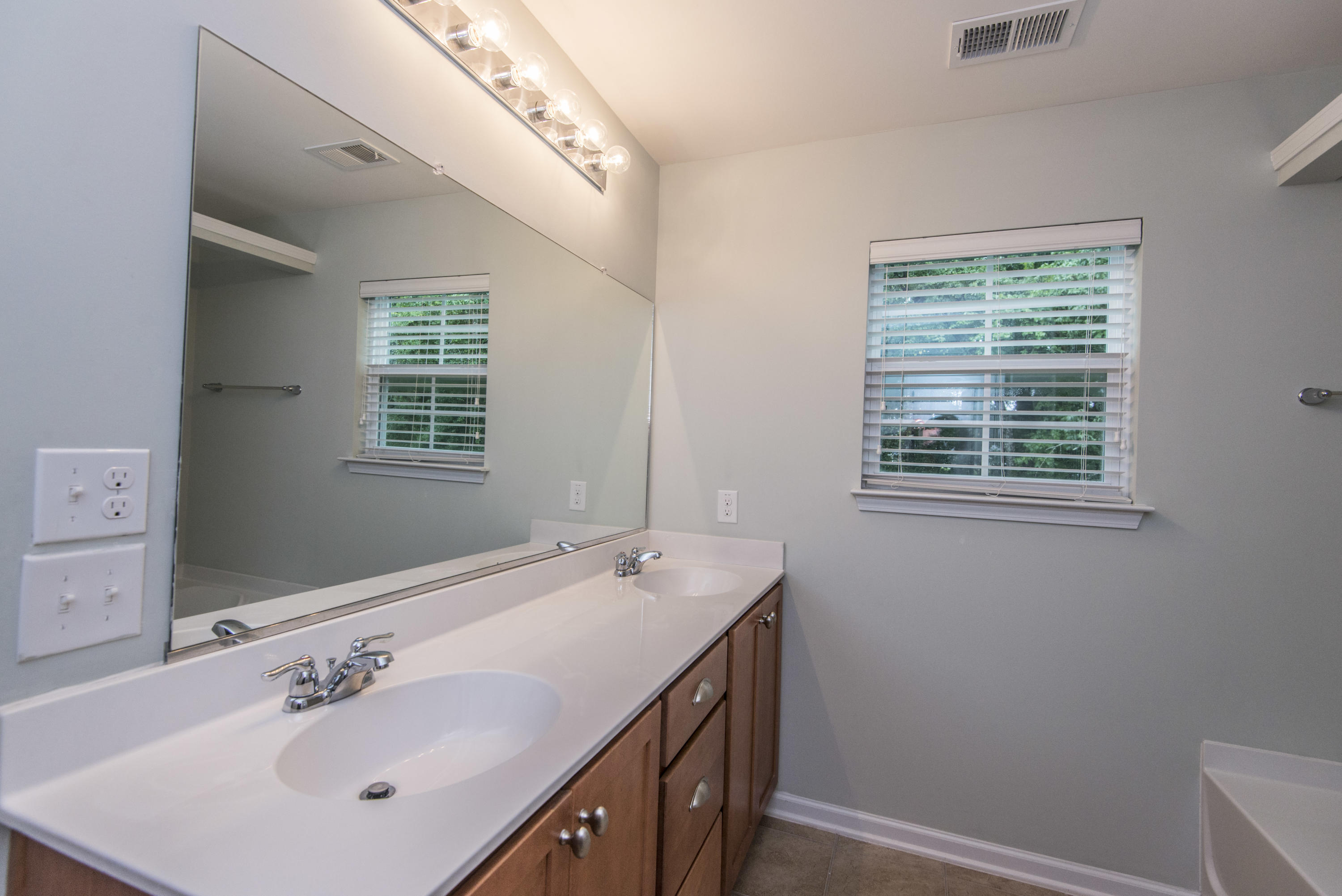 149 Hickory Ridge Way Summerville, SC 29483 - Photo 29 of 40 _DSC0248