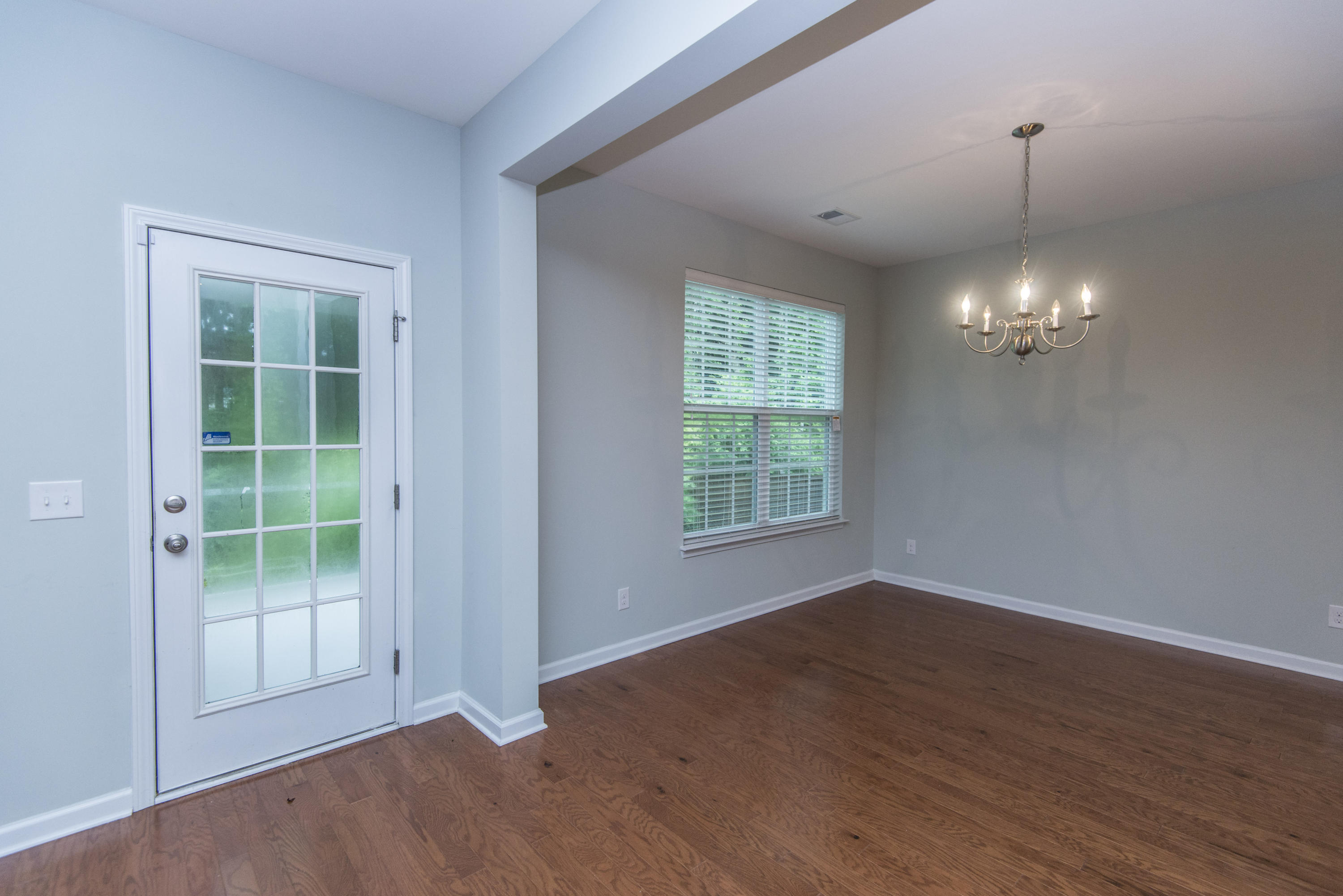 149 Hickory Ridge Way Summerville, SC 29483 - Photo 8 of 40 _DSC0224