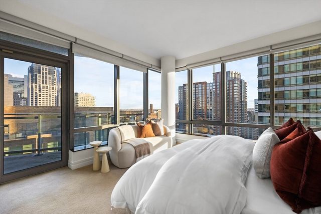 $1,570,000 | 1 Avery Street, Unit 19C, Boston, MA 02111
