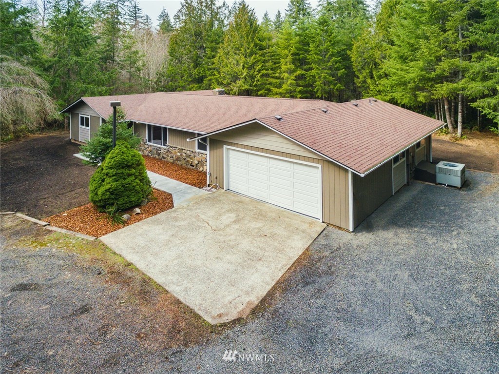 573 Logan Hill Road Chehalis, WA 98532 - Photo 1 of 25