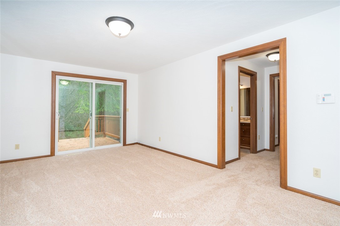 573 Logan Hill Road Chehalis, WA 98532 - Photo 12 of 25