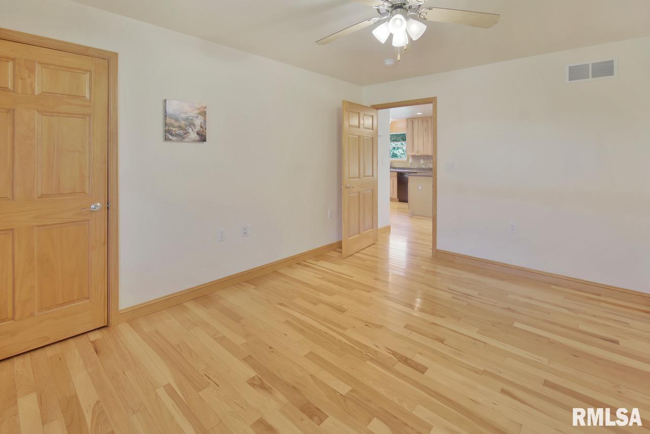 9317 West Goetz Road Hanna City, IL 61536 - Photo 15 of 26 Gallery Image 15