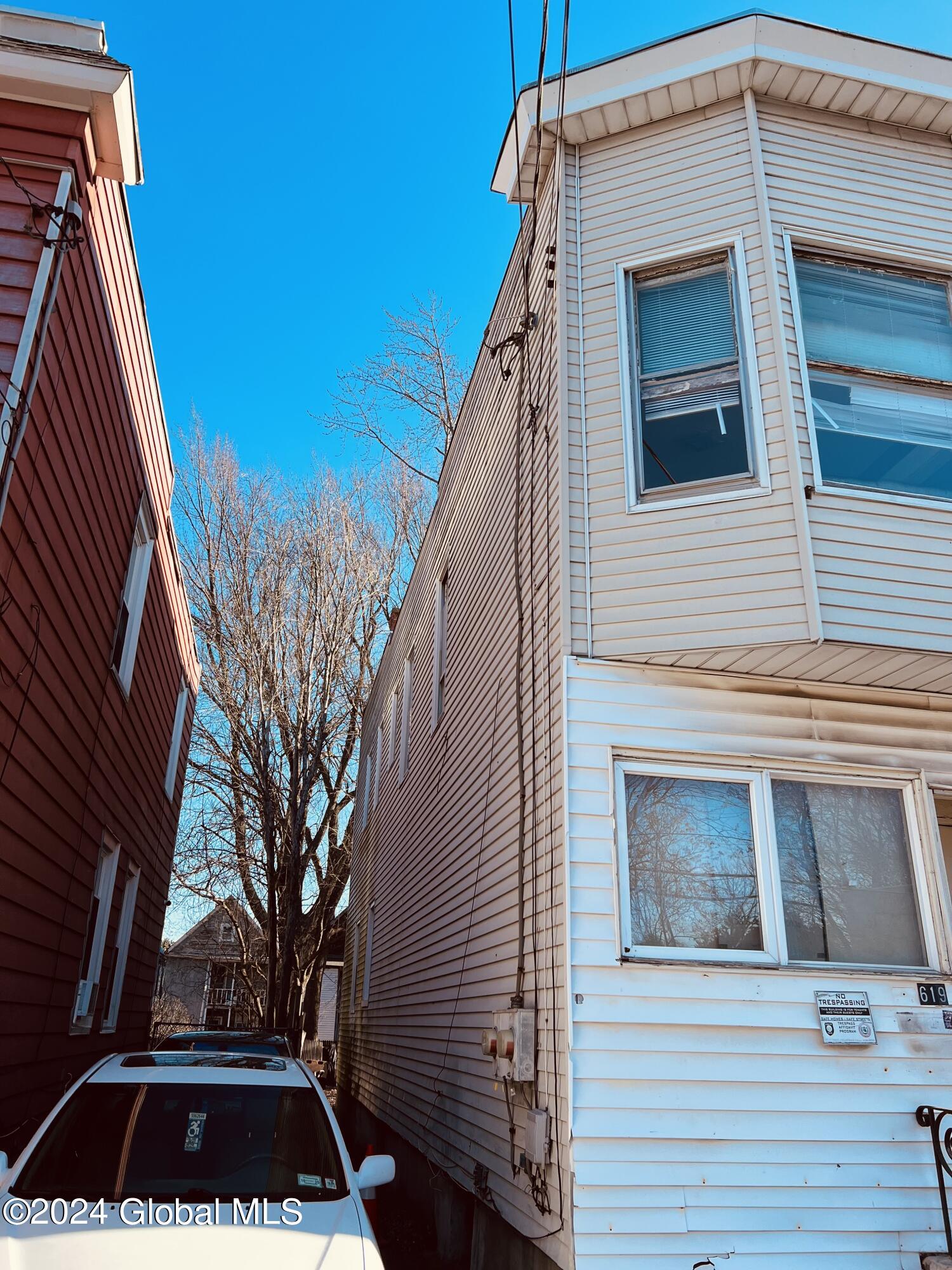 619 3rd Street Albany, NY 12206 - Photo 2 of 18 IMG_8890