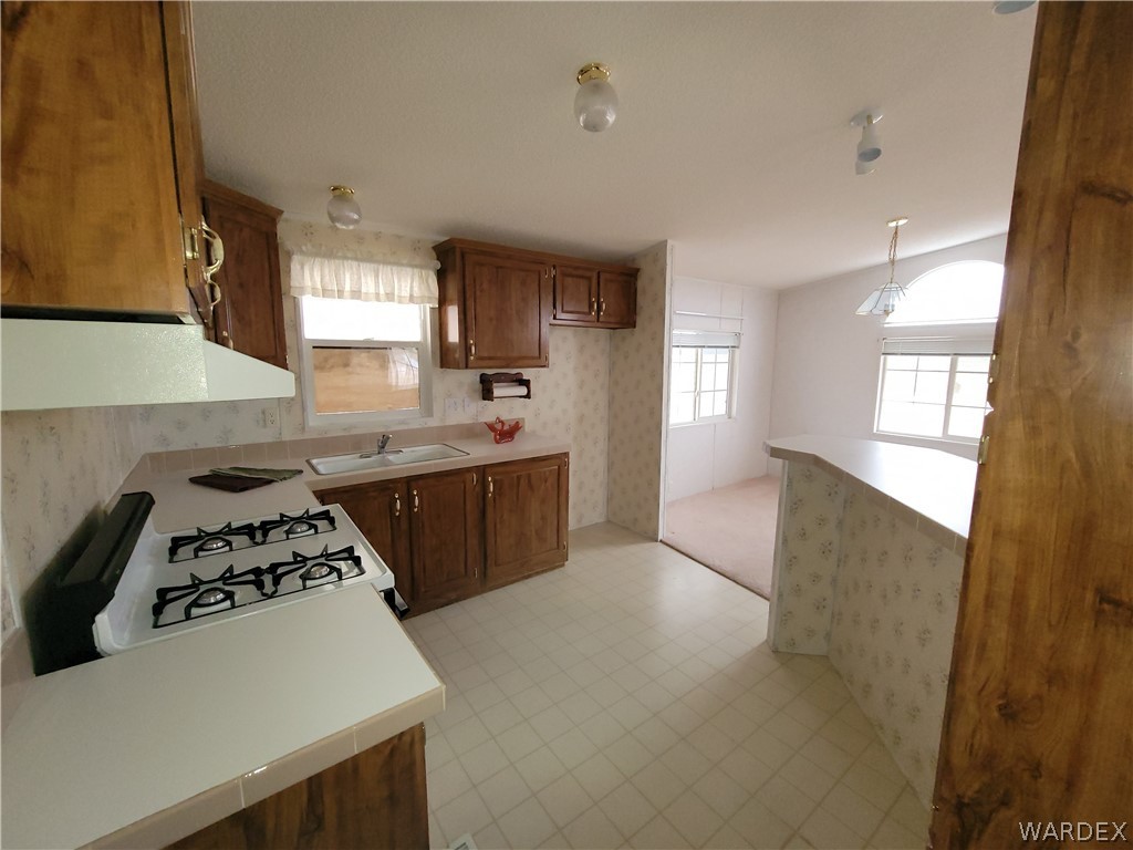 2455 Egar Road Golden Valley, AZ 86413 - Photo 18 of 33 Gallery Image 18