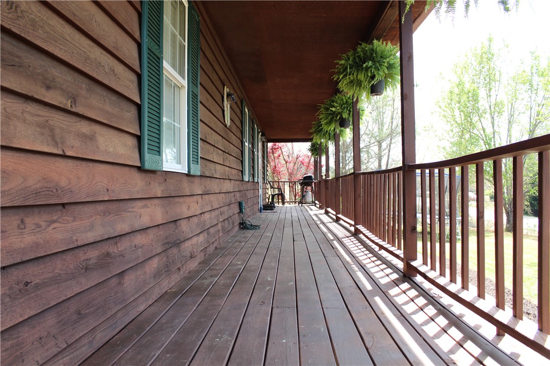 121 Maida Watkins Road Westminster, SC 29693 - Photo 5 of 40 Gallery Image 5