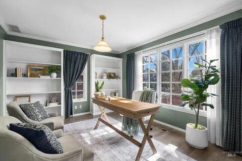 $1,100,000 | 4225 North Cole Lane, Boise, ID 83704