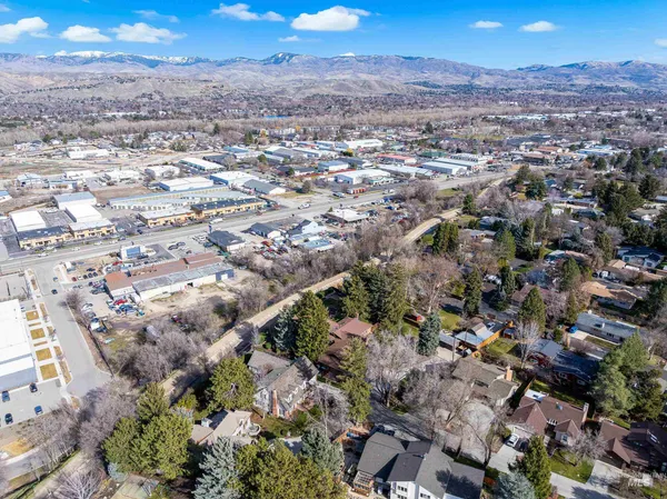 $1,100,000 | 4225 North Cole Lane, Boise, ID 83704