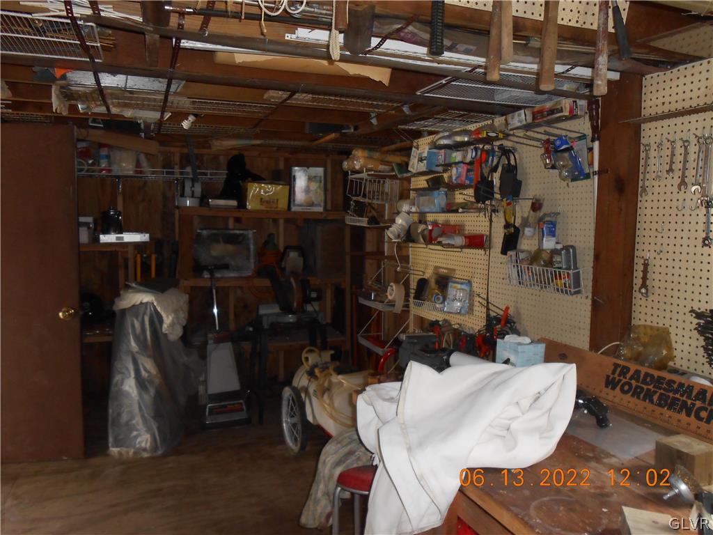 555 Forest Inn Road Palmerton, PA 18071 - Photo 26 of 36 workshop