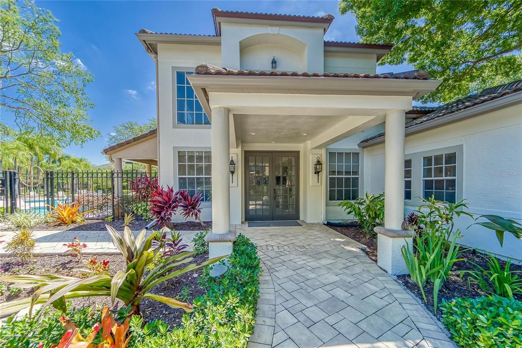 845 Normandy Trace Road Tampa, FL 33602 - Photo 6 of 53