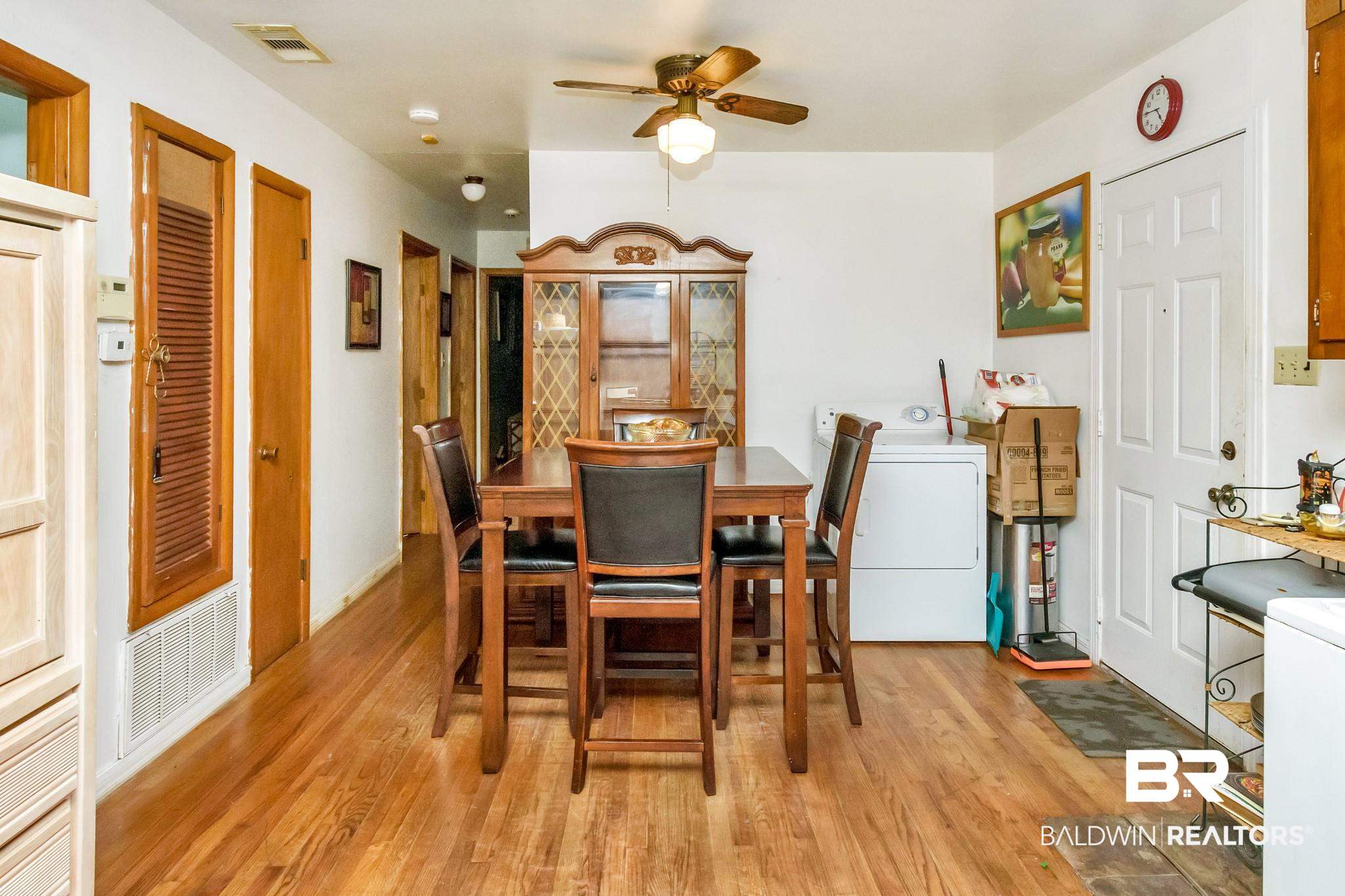 126 Item Avenue Mobile, AL 36607 - Photo 8 of 16